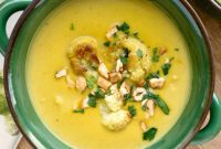 Aromatic Cauliflower Curry Puree