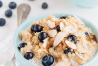 Blueberry Bliss Quinoa Bowl