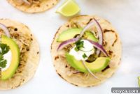 Tender Slow Cooker Chicken Tomatillo Tacos