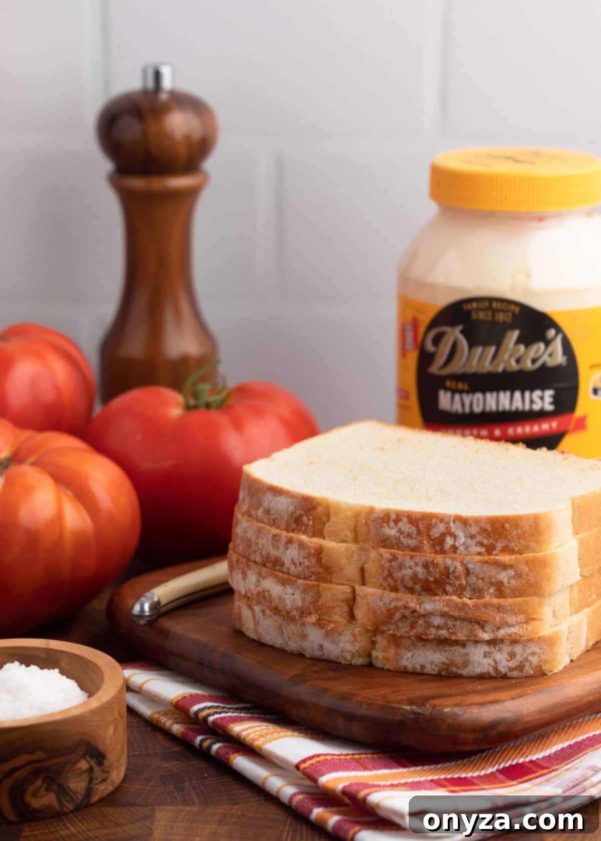 Sun-Kissed Southern Tomato Sandwich 4 Ingredients for a Southern Tomato Sandwich: white bread, ripe tomatoes, salt, pepper, and a jar of classic mayonnaise